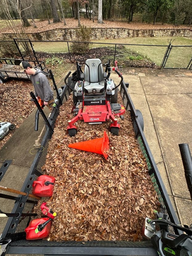 Fall Leaves: Waste or Resource? A Smarter Approach to Cleanup & Mulching